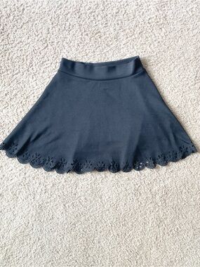 Adorable Vintage Y2K Cut-Out Charlotte Russe Mini Skirt